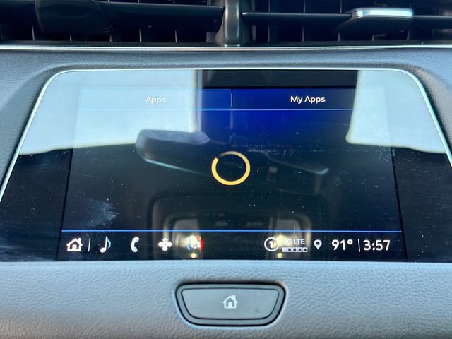 Used 2022 Cadillac XT4 Sport w/ Comfort Package FWD image 31