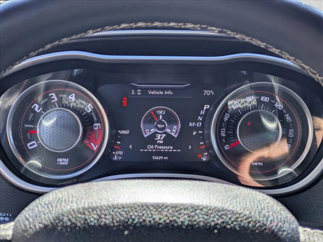 Used 2015 Dodge Challenger SRT RWD image 14