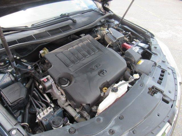 Used 2015 Toyota Camry XSE FWD image 39