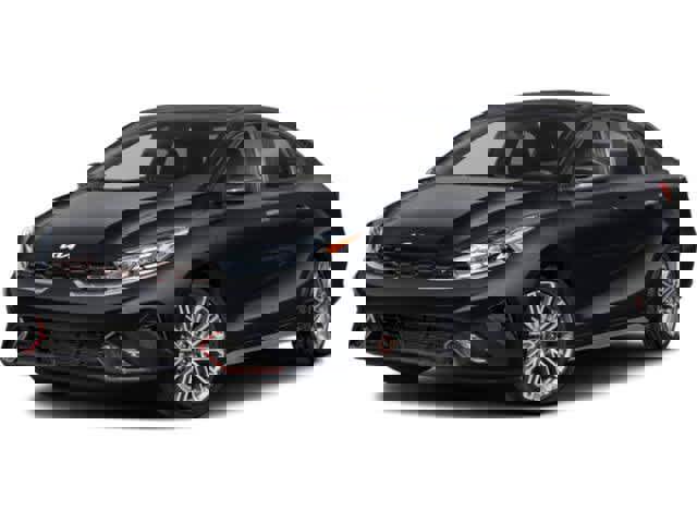 Used 2023 Kia Forte GT image 4