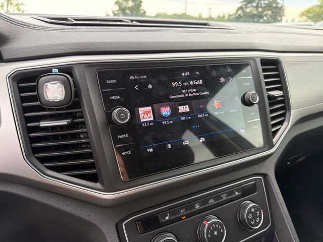 Used 2018 Volkswagen Atlas SE AWD/4WD image 10