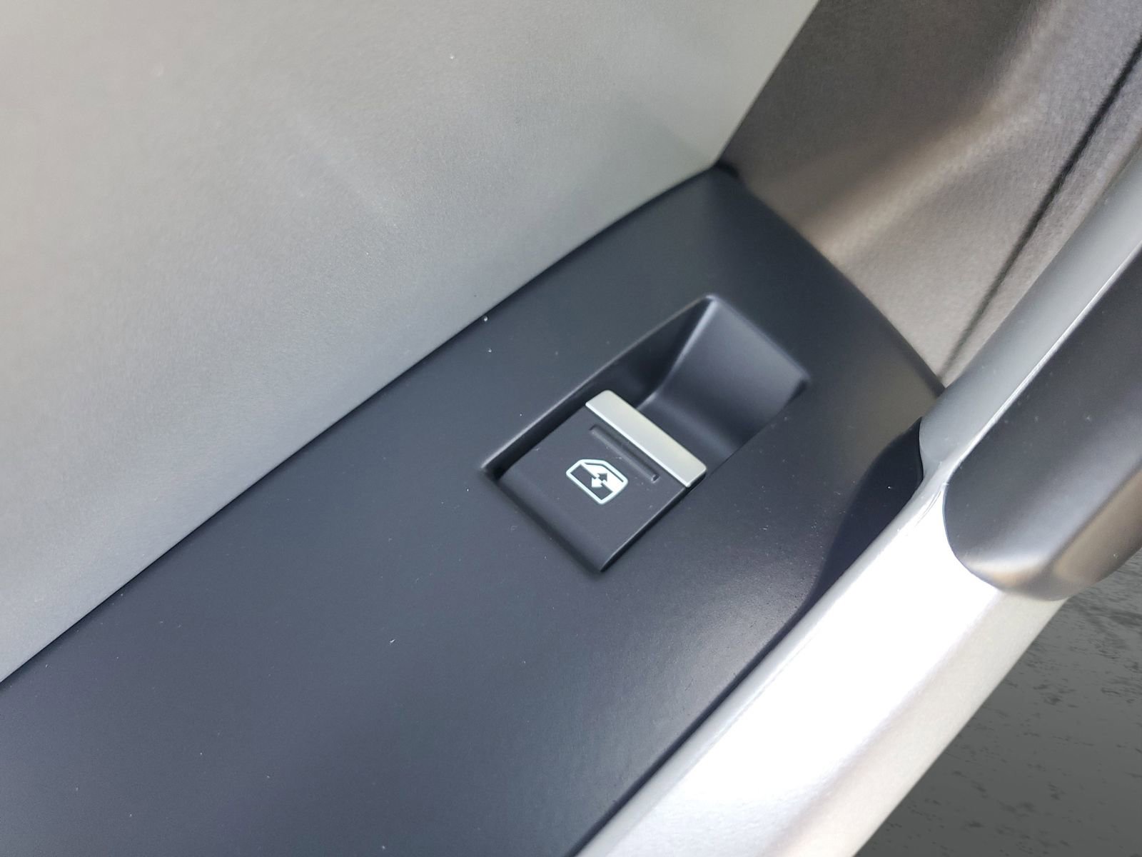 Used 2025 Audi Q3 2.0T Premium w/ Convenience Package image 18