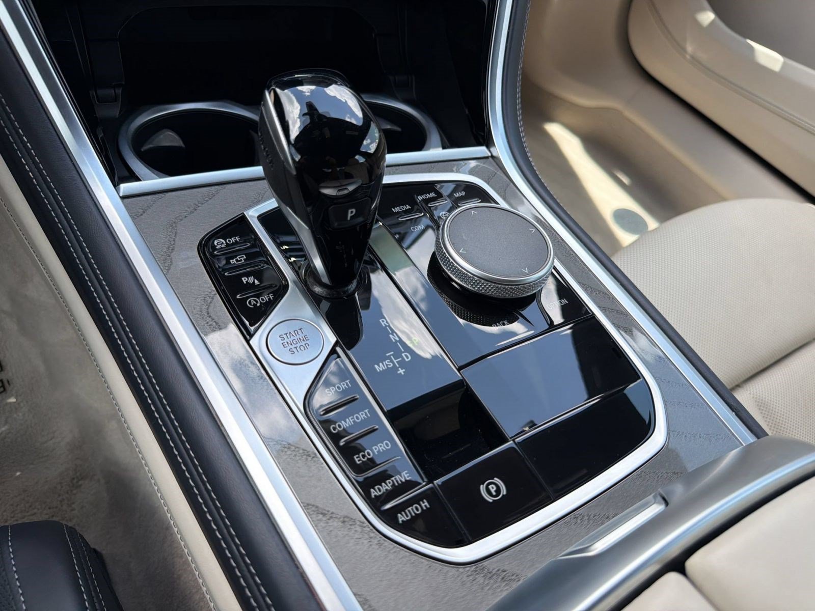 Certified 2024 BMW 840i Gran Coupe w/ M Sport Professional Package RWD image 17