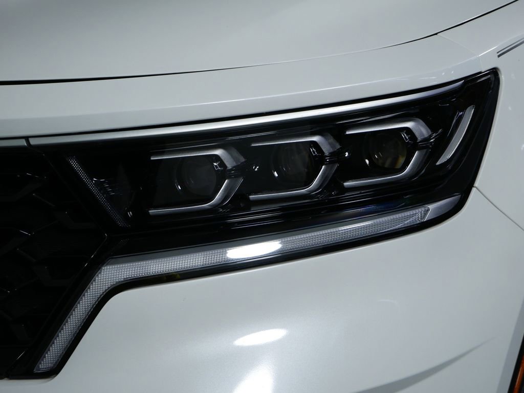 Certified 2023 Kia Sorento SX Prestige image 13