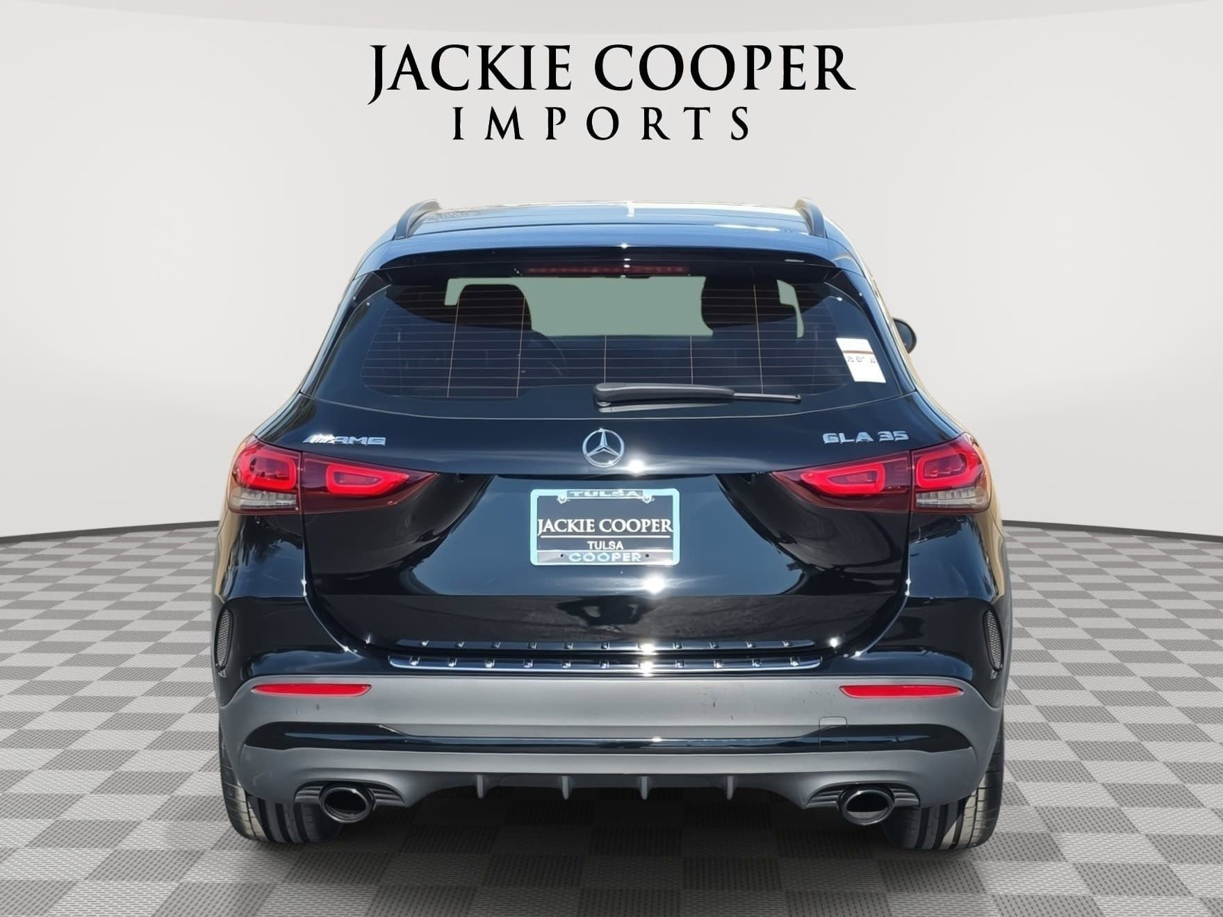 Certified 2022 Mercedes-Benz GLA 35 AMG 4MATIC image 6