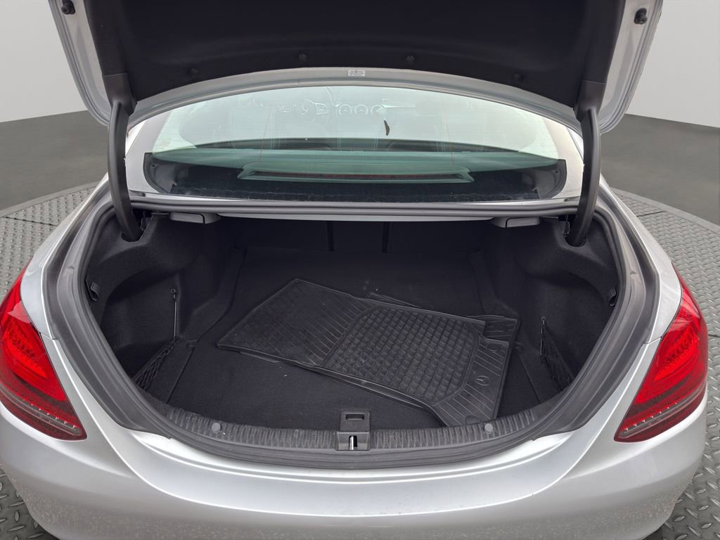 Used 2021 Mercedes-Benz C 300 4MATIC Sedan image 21