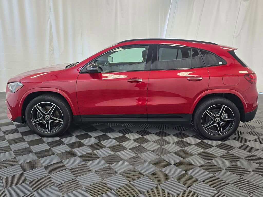 New 2026 Mercedes-Benz GLA 250 4MATIC image 3