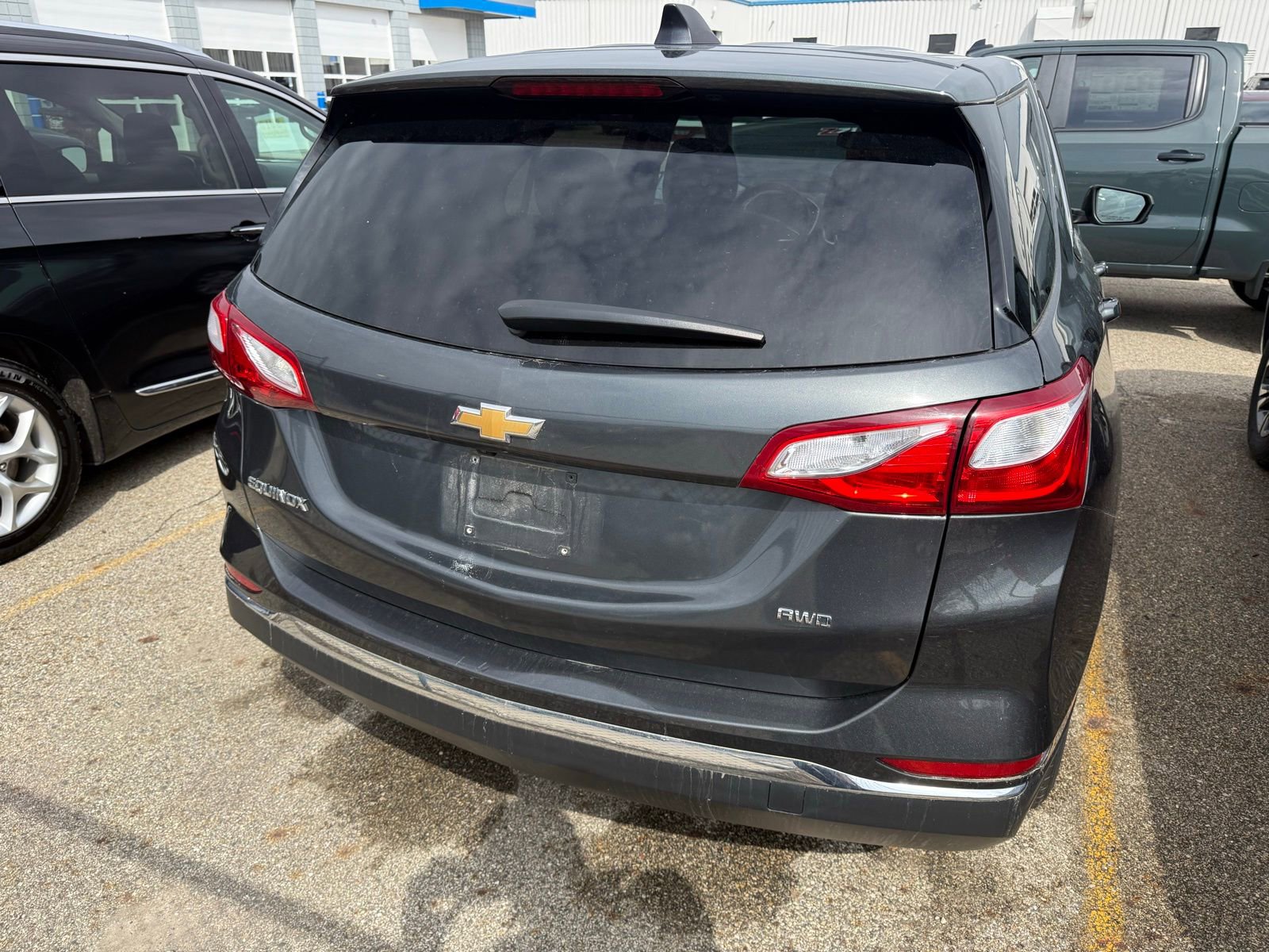 Used 2020 Chevrolet Equinox LT image 3
