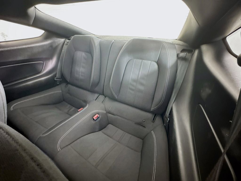 Used 2021 Ford Mustang EcoBoost image 22