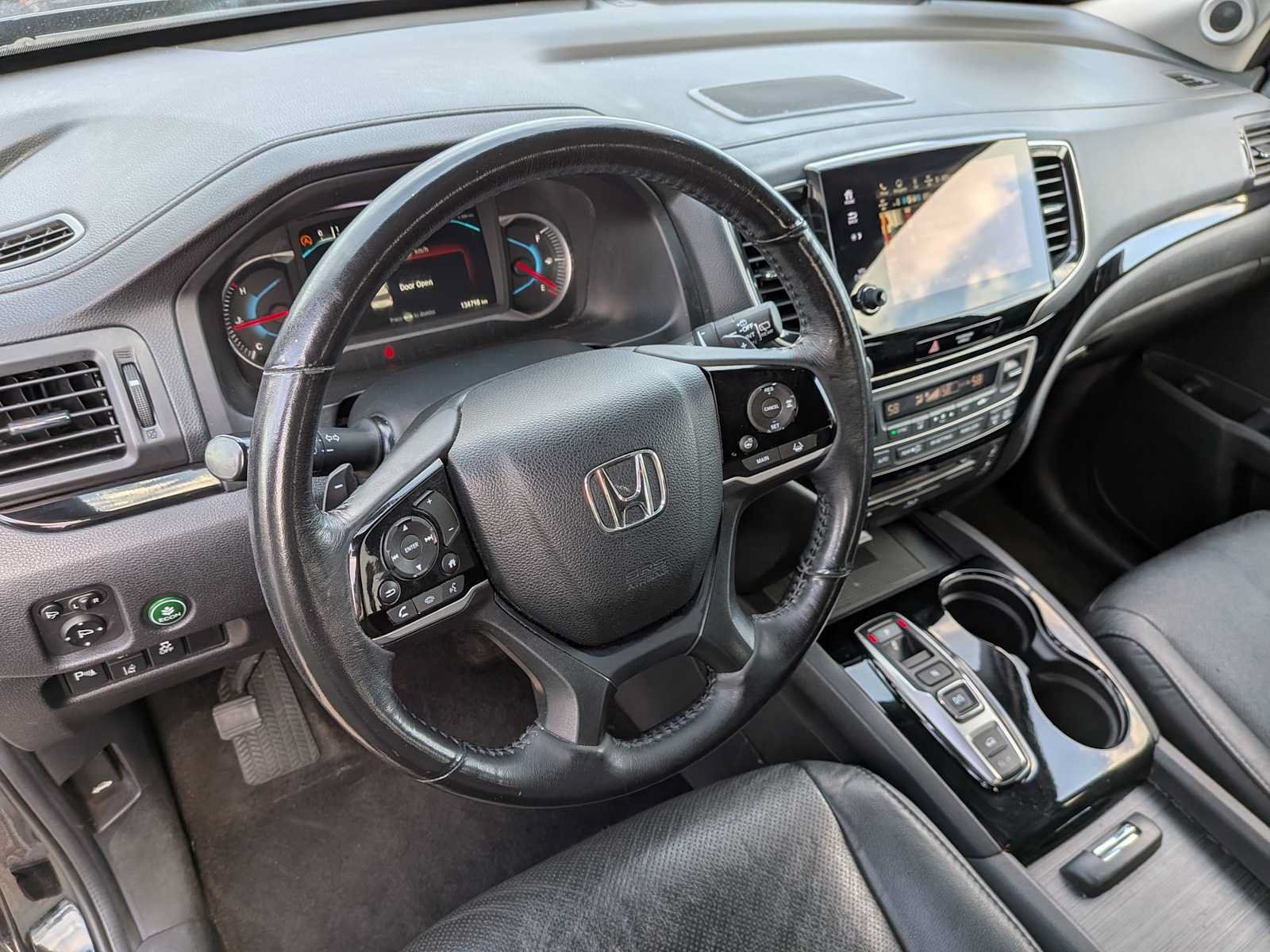 Used 2020 Honda Pilot Elite image 14