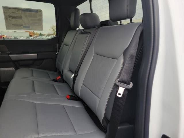 New 2025 Ford F150 Lightning Lariat image 16