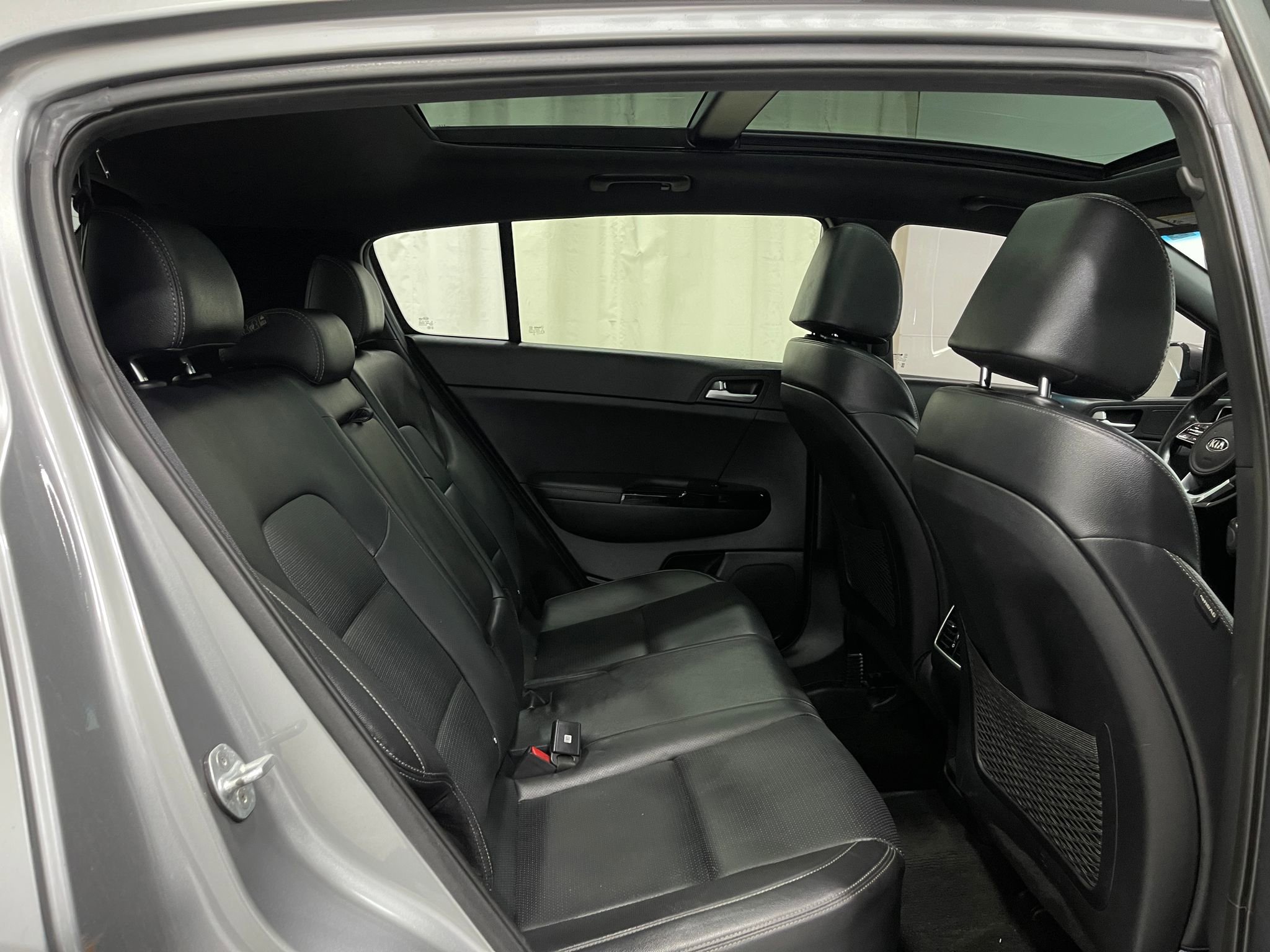 Used 2021 Kia Sportage S w/ S AWD Premium Package image 29