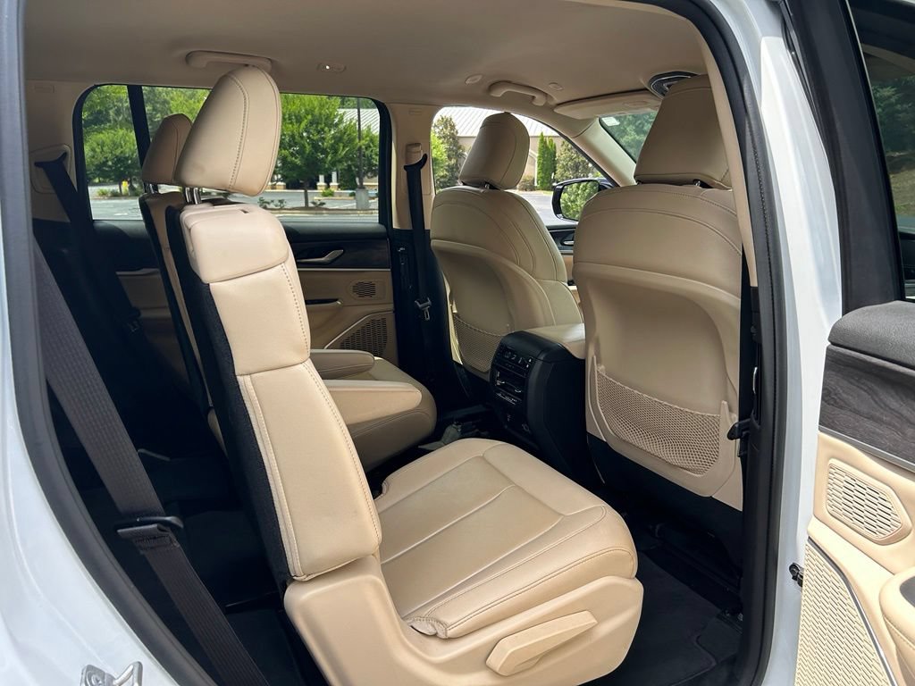Used 2021 Jeep Grand Cherokee L Limited AWD/4WD image 51