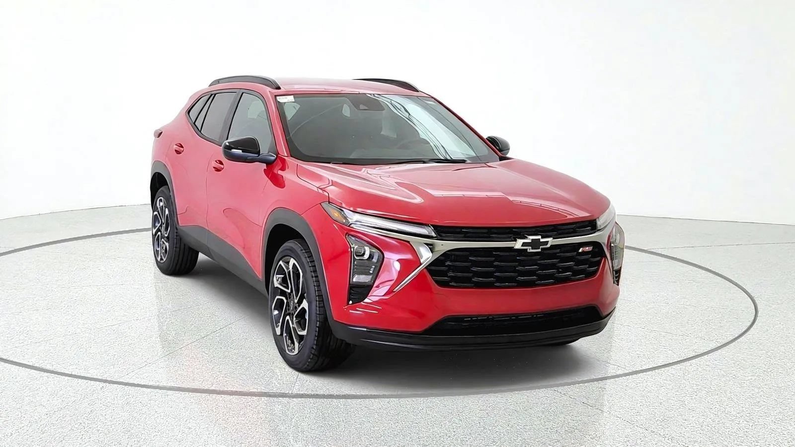 New 2026 Chevrolet Trax RS w/ Driver Confidence Package FWD image 2