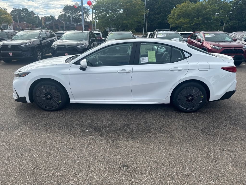 New 2026 Toyota Camry Hybrid image 4