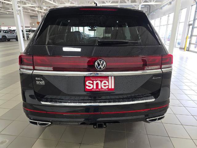 Used 2024 Volkswagen Atlas SEL Premium R-Line AWD/4WD image 4