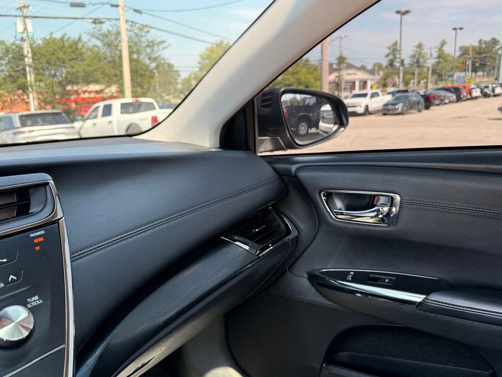 Used 2018 Toyota Avalon Touring w/ All Weather Liner Package FWD image 22
