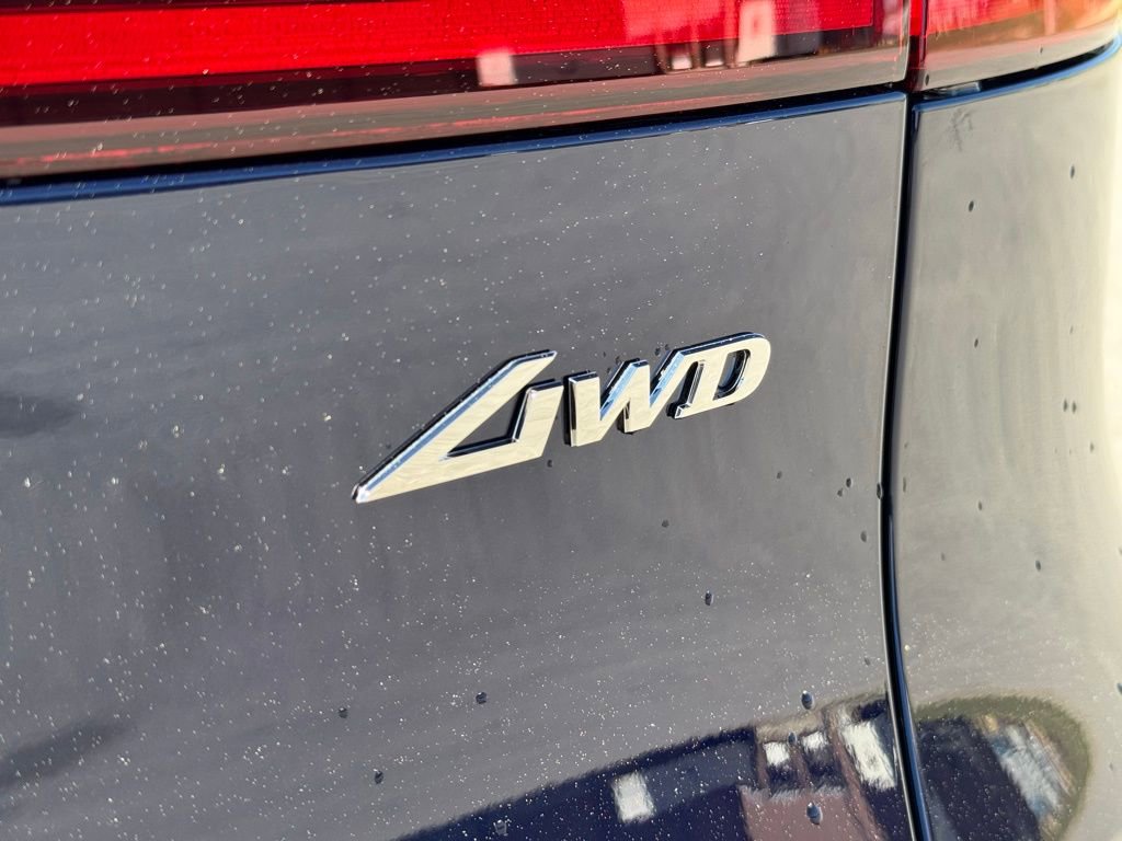 New 2026 Genesis GV70 2.5T Select image 16