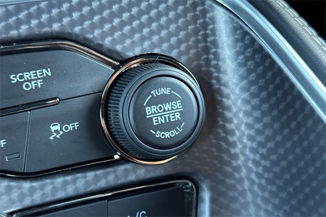 Used 2019 Dodge Challenger SRT Hellcat image 32