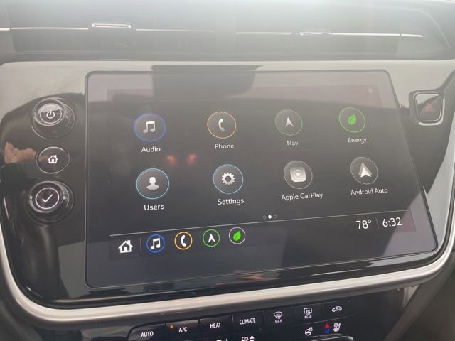 Used 2023 Chevrolet Bolt EUV Premier w/ Sun & Sound Package FWD image 12