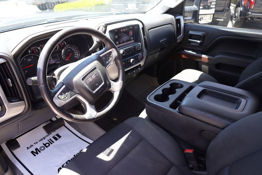 Used 2015 GMC Sierra 2500 SLE w/ SLE Preferred Package AWD/4WD image 12