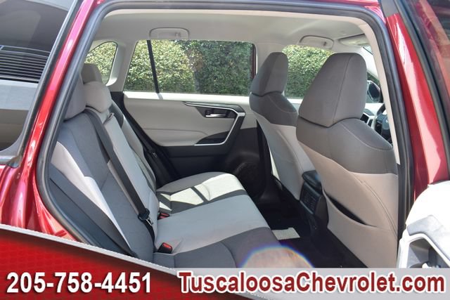 Used 2023 Toyota RAV4 XLE FWD image 22