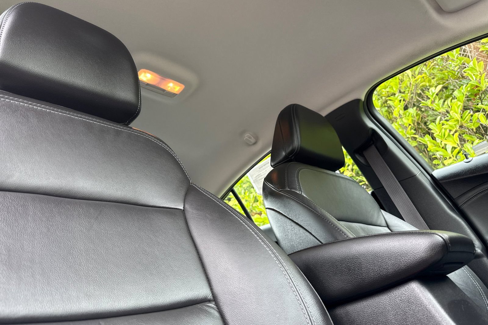 Used 2017 Chevrolet Cruze Premier FWD image 16