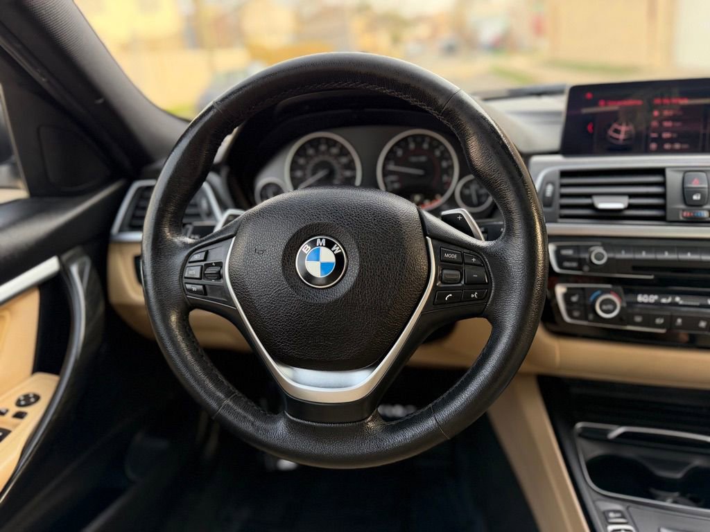 Used 2018 BMW 330i xDrive Sedan image 34