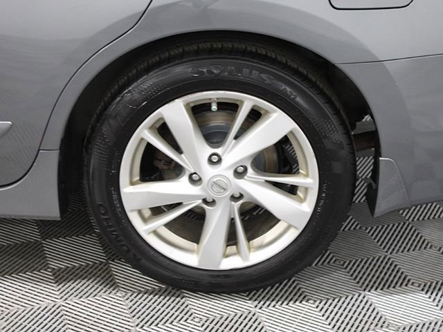 Used 2014 Nissan Altima 2.5 SV w/ Convenience Package FWD image 18