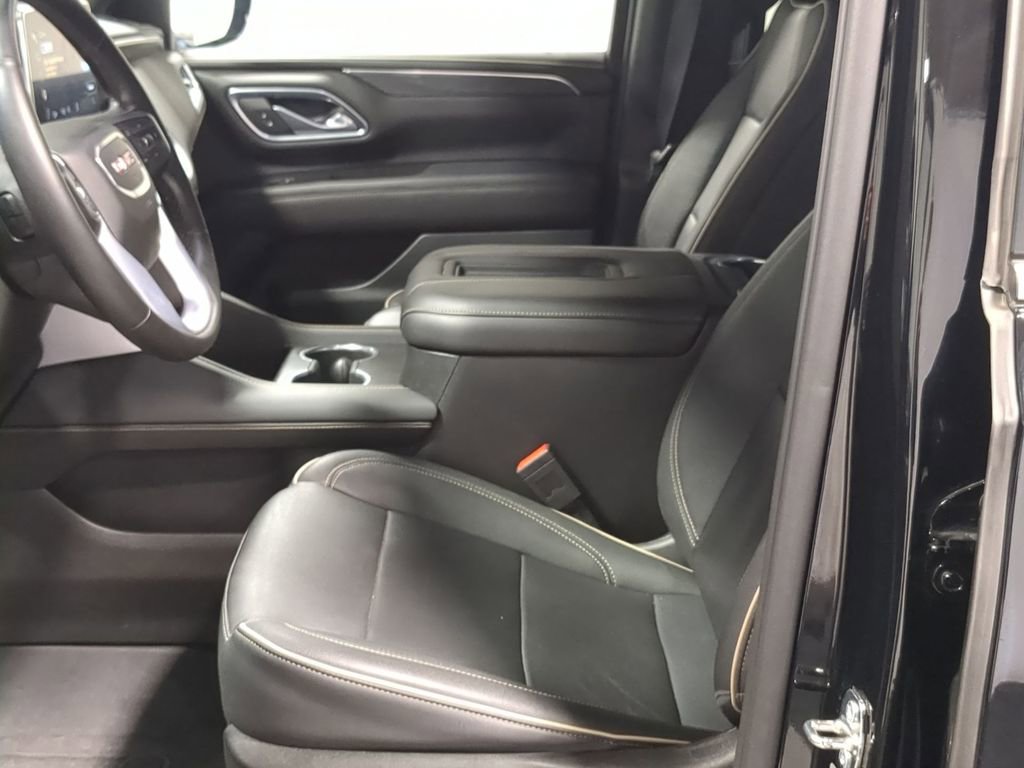 Used 2023 GMC Yukon SLT w/ SLT Luxury Package AWD/4WD image 20