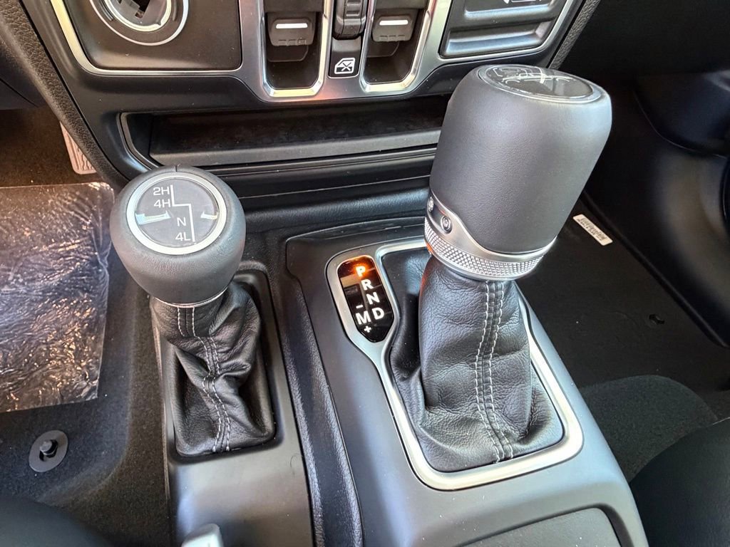 New 2026 Jeep Gladiator Sport AWD/4WD image 22