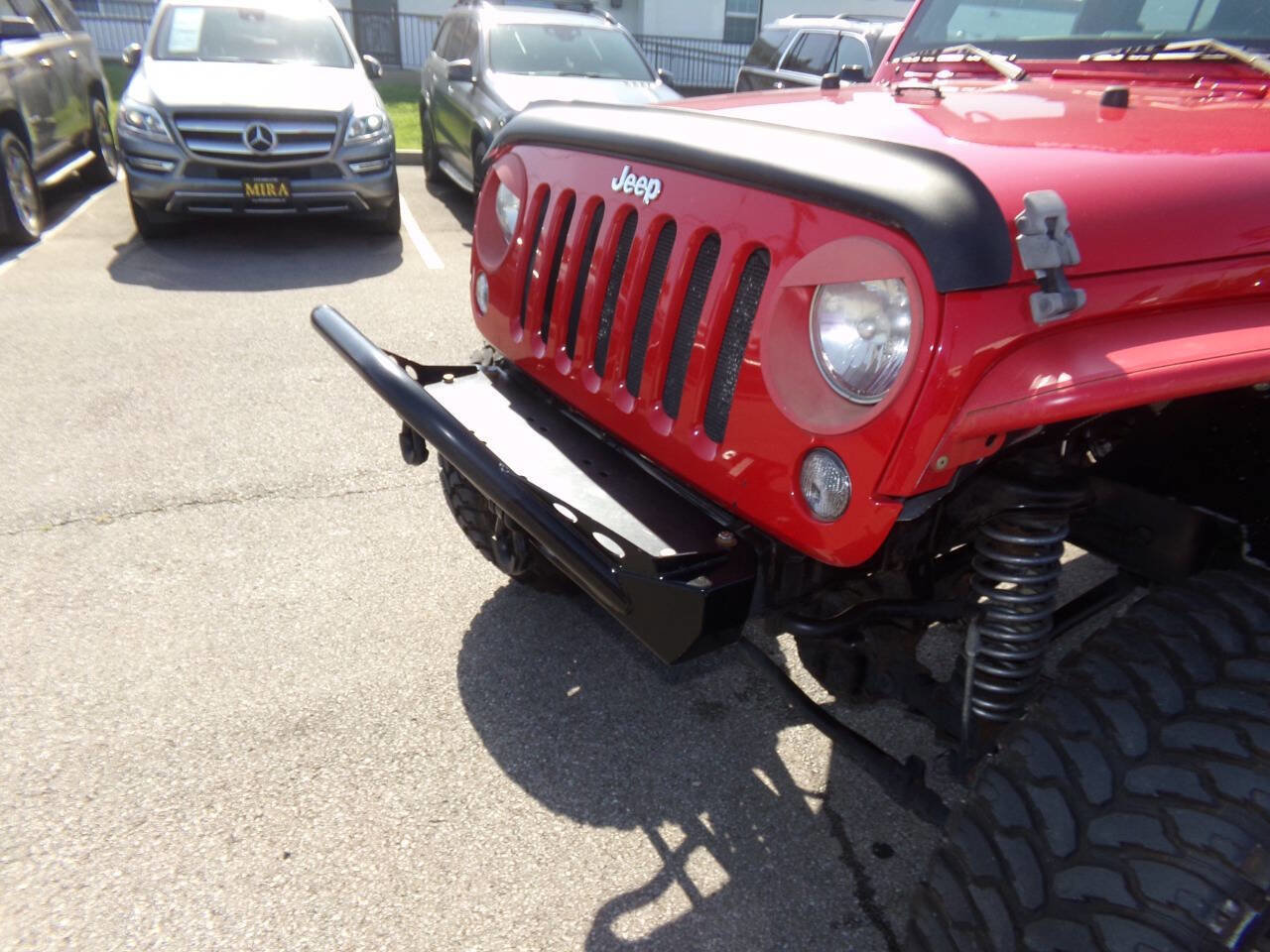 Used 2014 Jeep Wrangler Unlimited Sahara w/ Connectivity Group image 31