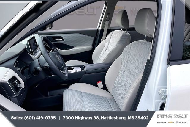 Used 2023 Nissan Rogue SV image 18