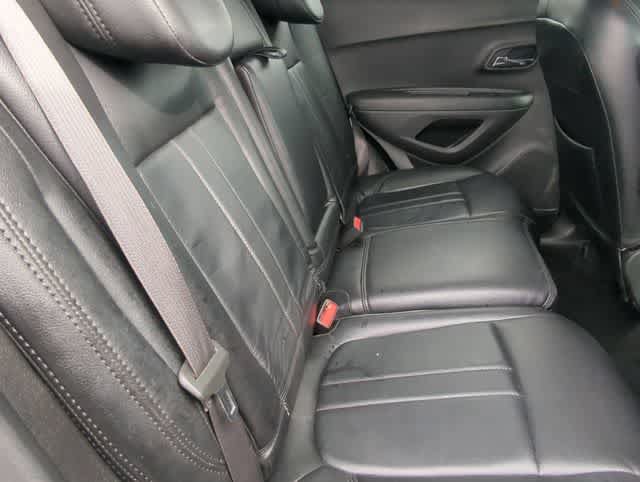 Used 2019 Chevrolet Trax LT w/ LT Convenience Package AWD/4WD image 20