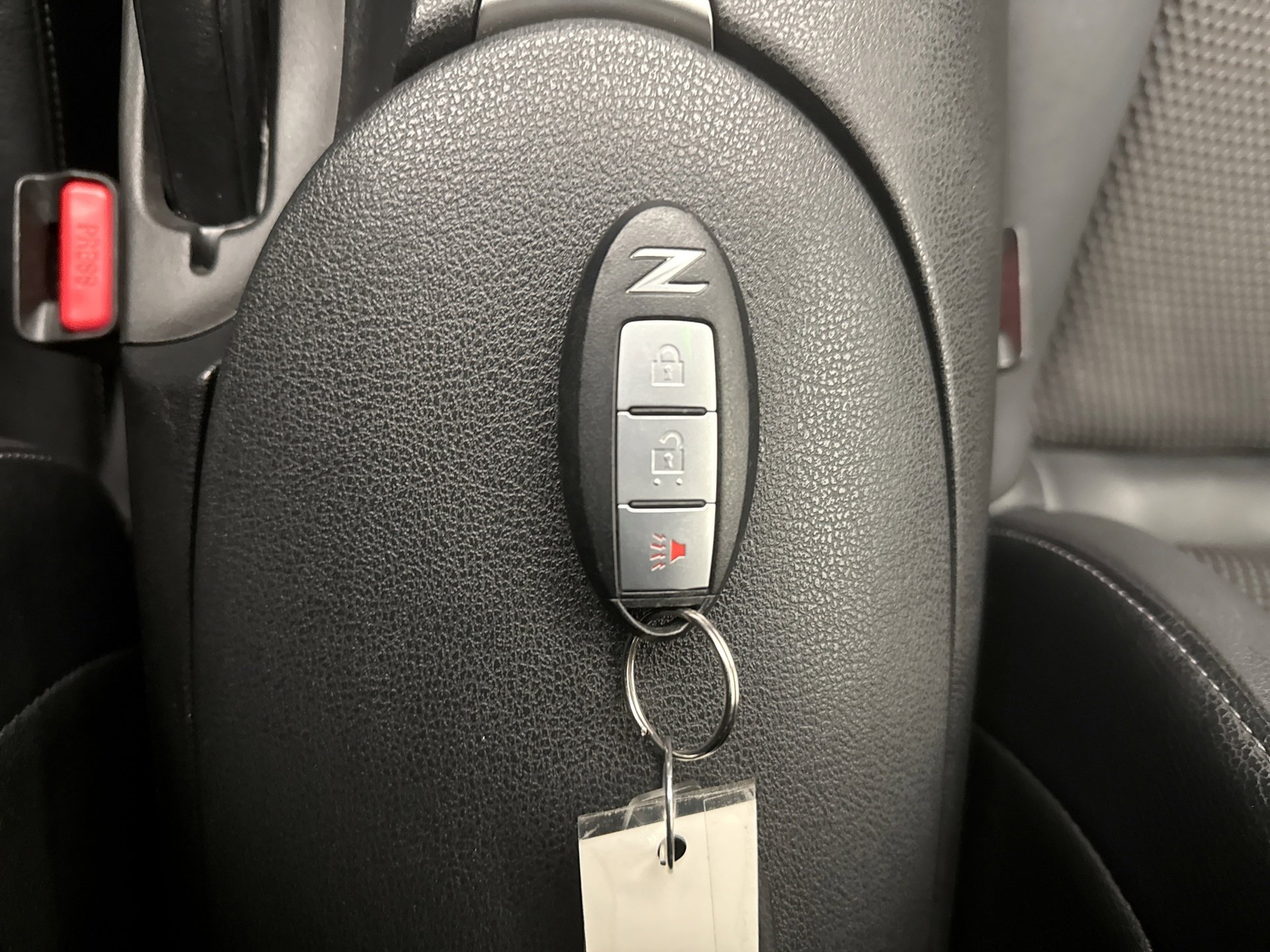 Used 2017 Nissan 370Z Touring image 21