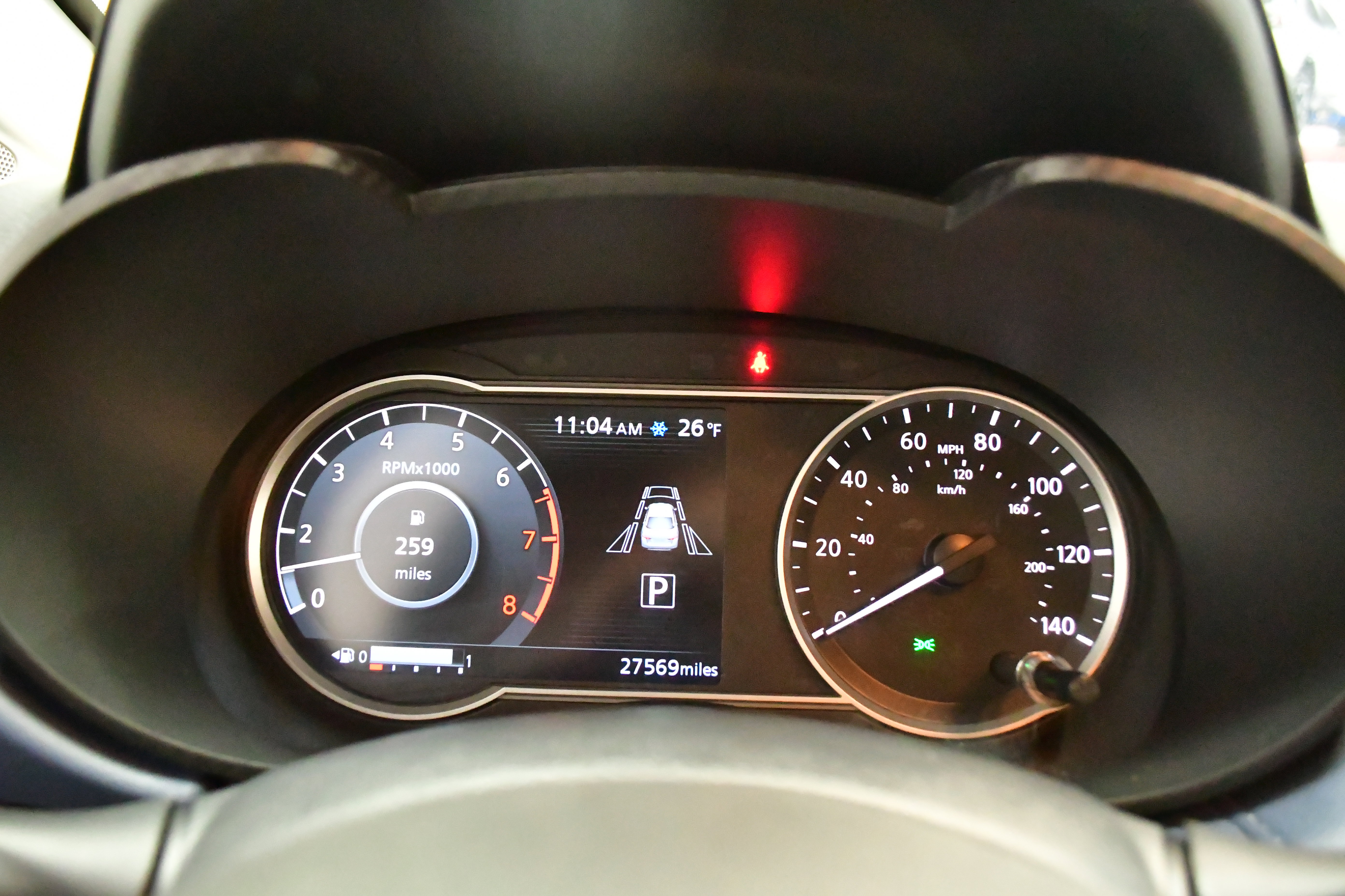 Used 2025 Nissan Versa SV image 29