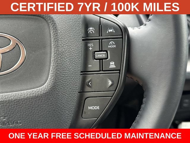 Used 2025 Toyota Prius LE FWD image 23