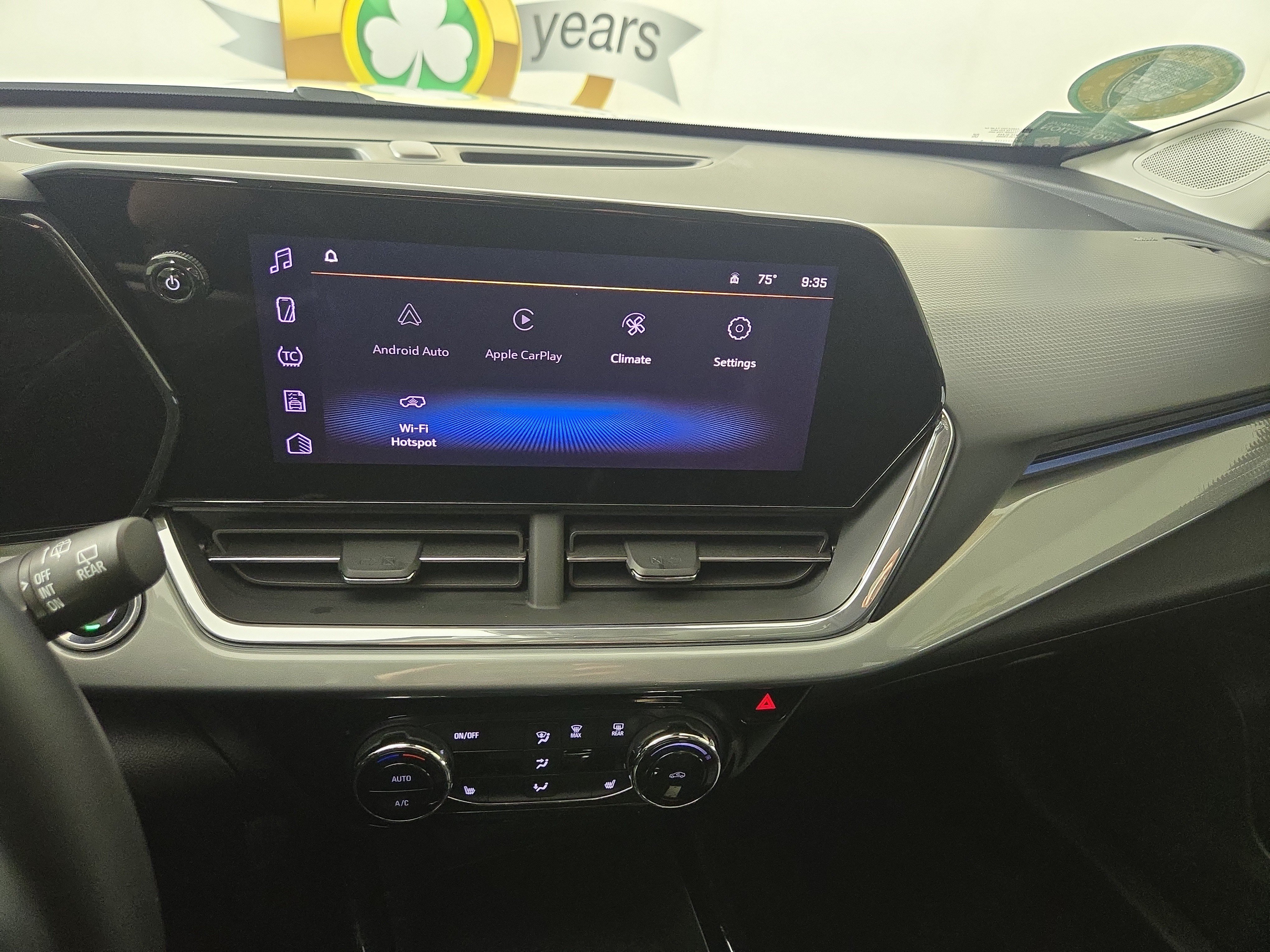 Certified 2024 Chevrolet Trax LT w/ Driver Confidence Package FWD image 21