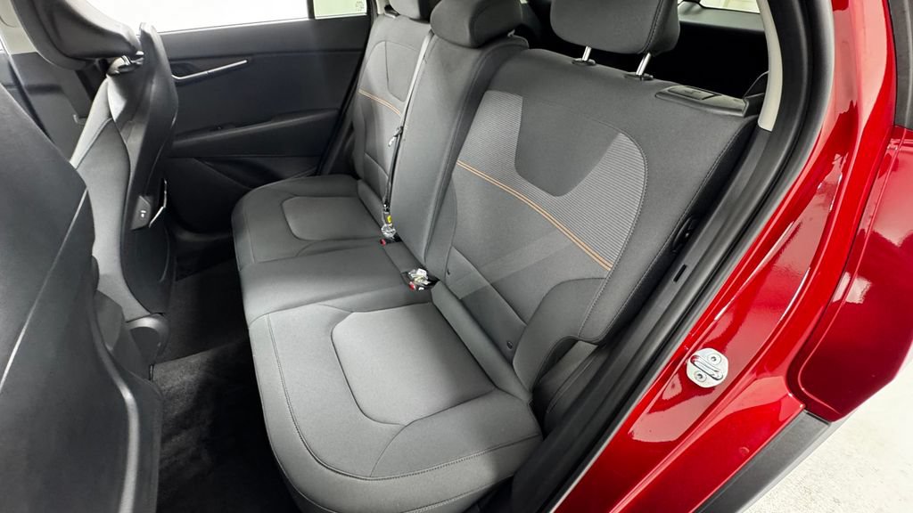 New 2026 Kia Niro LX FWD image 12