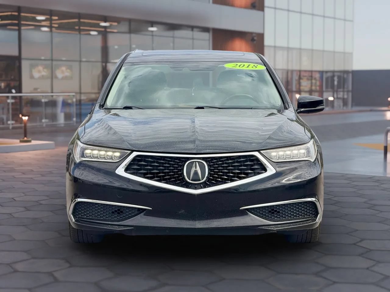 Used 2018 Acura TLX FWD image 3