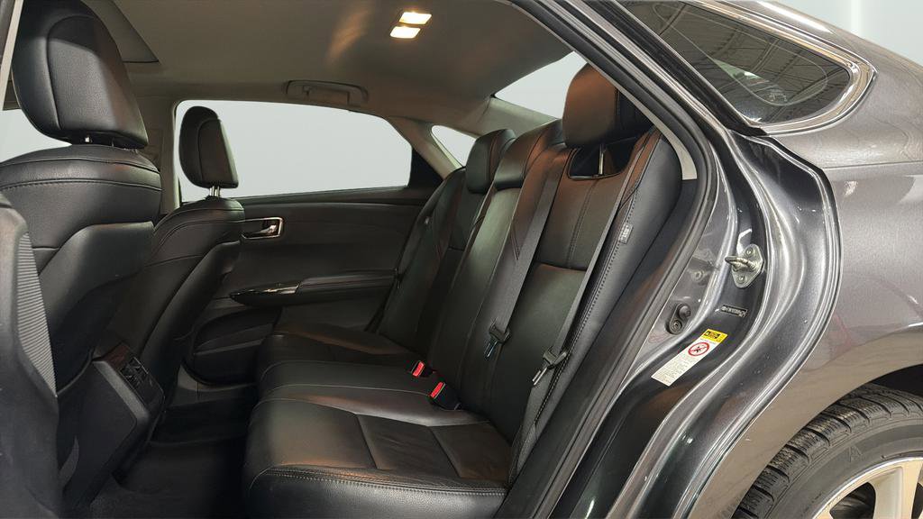 Used 2013 Toyota Avalon XLE Touring image 33
