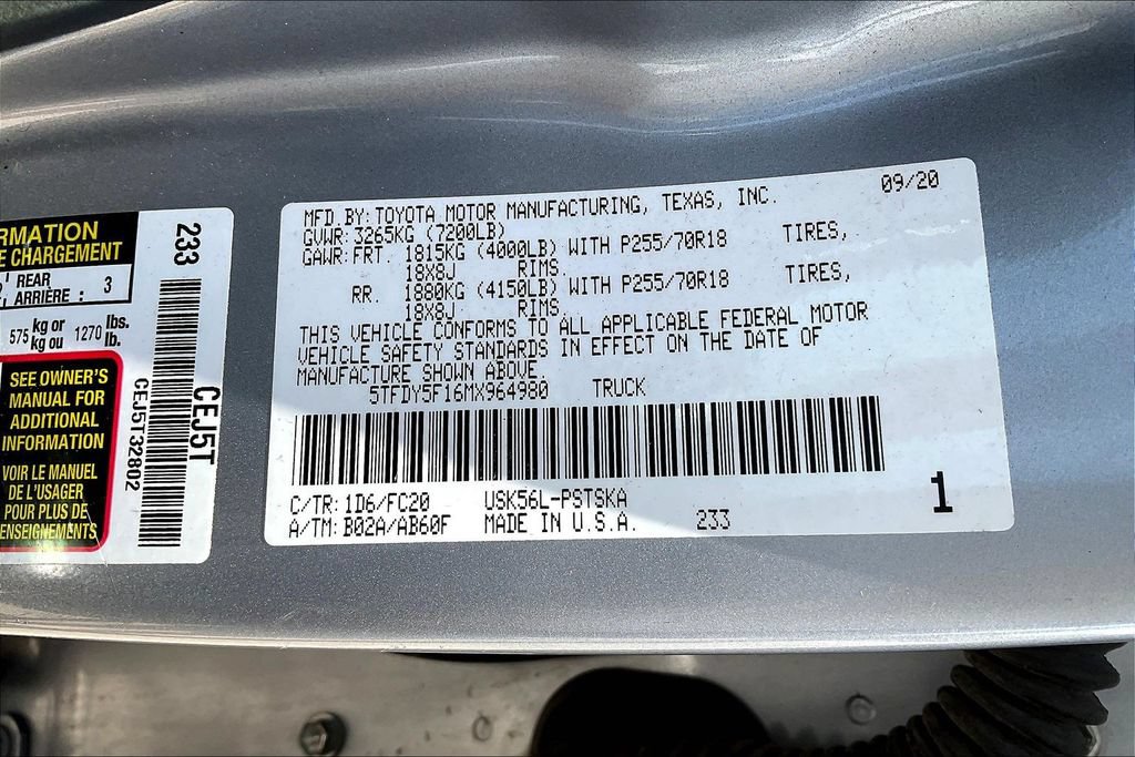 Used 2021 Toyota Tundra SR5 w/ Convenience Package AWD/4WD image 33