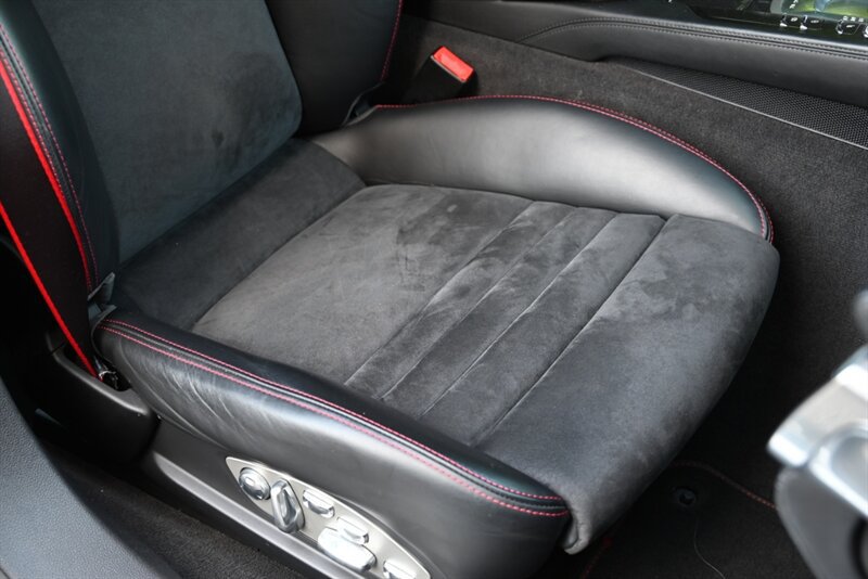 Used 2015 Porsche Panamera GTS AWD/4WD image 18