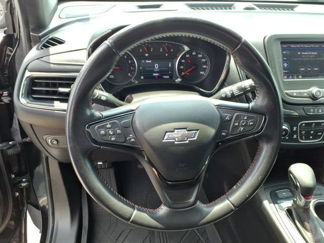 Used 2022 Chevrolet Equinox RS w/ LPO, Floor Liner Package AWD/4WD image 7