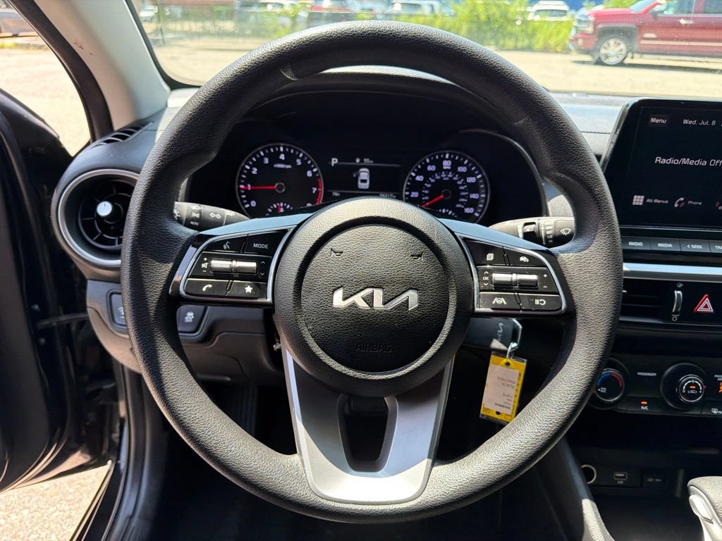 Certified 2023 Kia Forte LXS FWD image 15