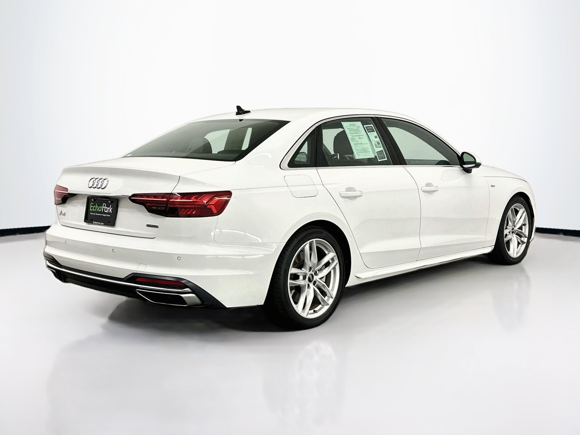 Used 2022 Audi A4 2.0T Premium Plus AWD/4WD image 9