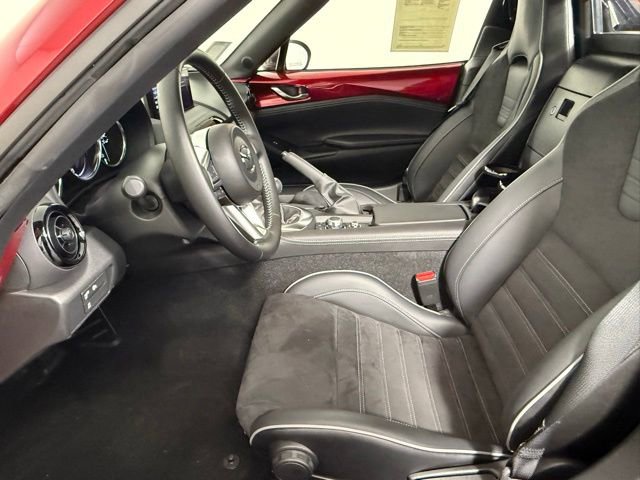 Used 2024 MAZDA MX-5 Miata RF Club image 41