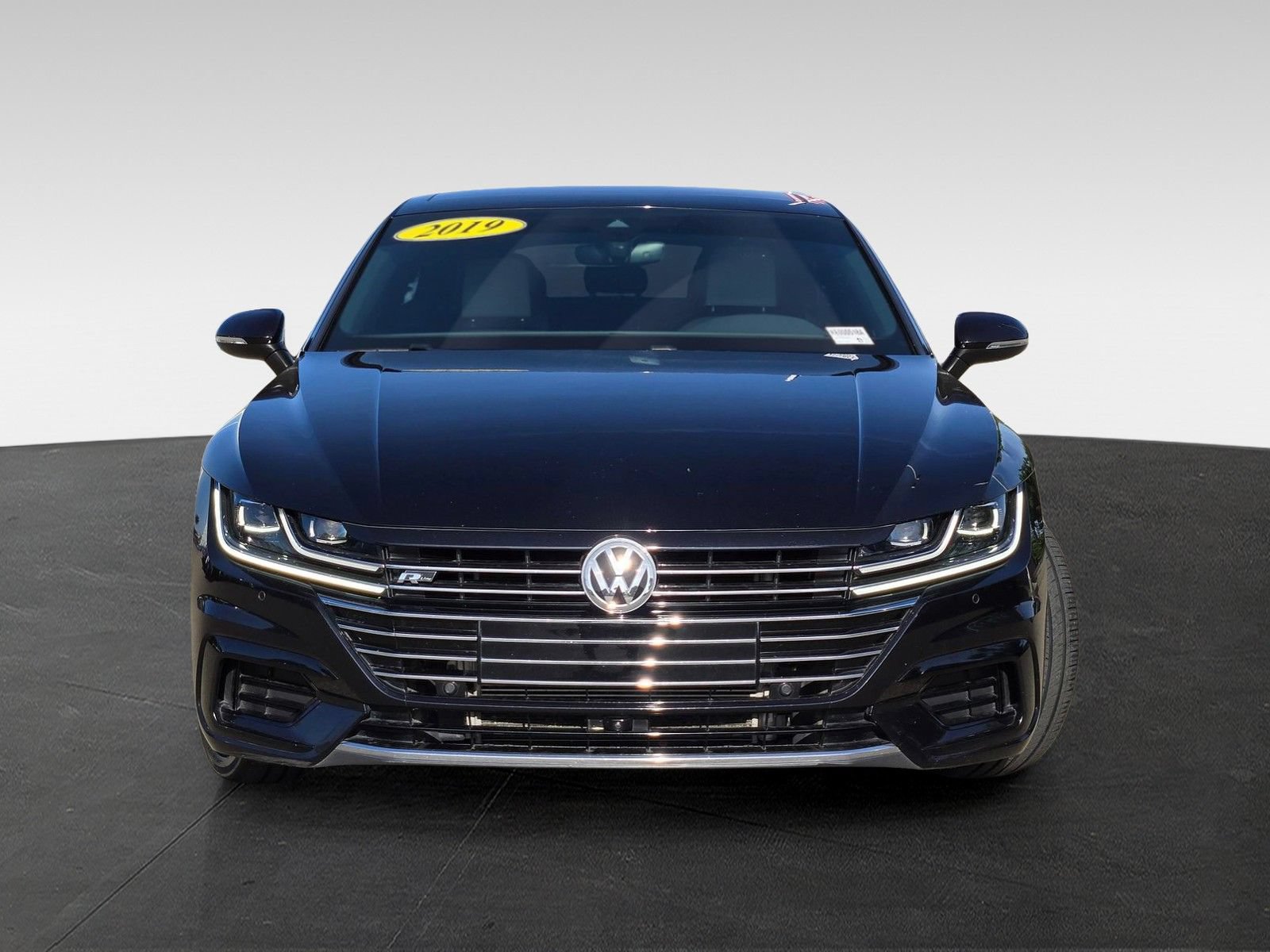 Used 2019 Volkswagen Arteon SEL Premium AWD/4WD image 2