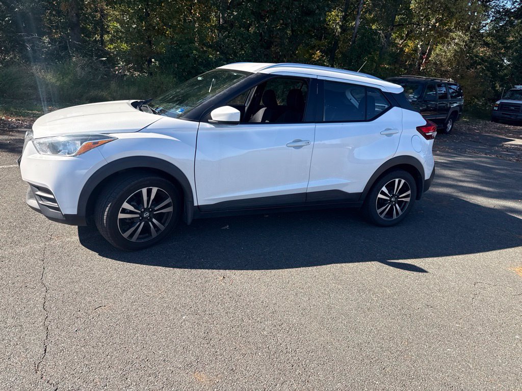 Used 2018 Nissan Kicks SV