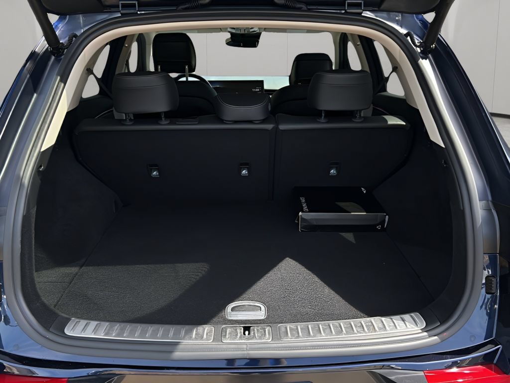 Certified 2026 Genesis GV70 2.5T Advanced AWD/4WD image 10